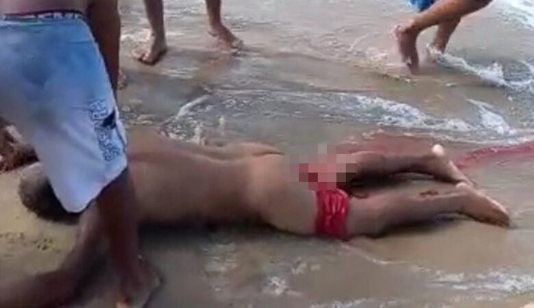 Μπήκε στη θάλασσα να ουρήσει και σκοτώθηκε από επίθεση καρχαρία