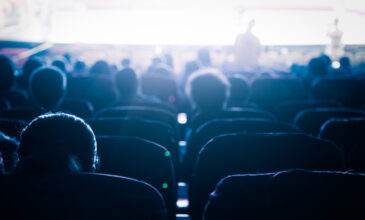Τι ισχύει για τα θέατρα, συναυλίες και κινηματογράφους – Ποιοι και πώς θα έχουν πρόσβαση
