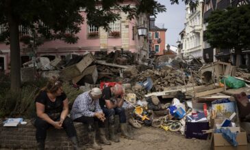 Γερμανία: Απίθανο να βρεθούν ζωντανοί δεκάδες αγνοούμενοι από τις πλημμύρες