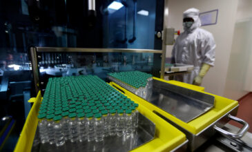Κορονοϊός: Ρινικό εμβόλιο ετοιμάζει η Γαλλία – Τι έδειξαν οι προκλινικές δοκιμές