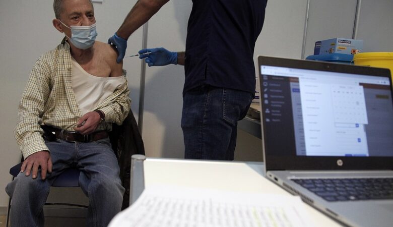Κορονοϊός: Πλήρως εμβολιασμένο το 63,2% του ενήλικου πληθυσμού στην Κύπρο