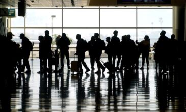 Κορονοϊός: Οι ΗΠΑ διατηρούν τους περιορισμούς στα διεθνή ταξίδια