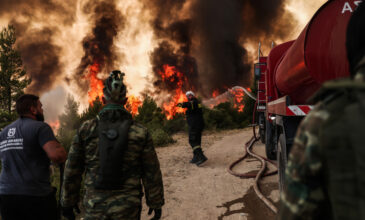 Φωτιά στη Βαρυμπόμπη: 107 αξιωματικοί της Πυροσβεστικής καλούνται ως ύποπτοι για λάθη και παραλείψεις