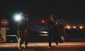 Αφγανιστάν: Πληροφορίες για επικείμενη επίθεση αυτοκτονίας στο αεροδρόμιο της Καμπούλ
