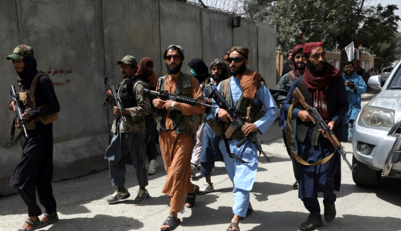 Ταλιμπάν: Όπιο, λύτρα, εκβιασμοί και φόροι – Πού ανέρχονται τα εισοδήματά τους