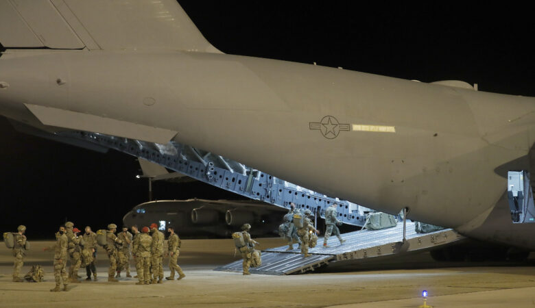 Αφγανιστάν: Γιγαντιαία καναδικά στρατιωτικά αεροσκάφη ξεκινούν πτήσεις από την Καμπούλ