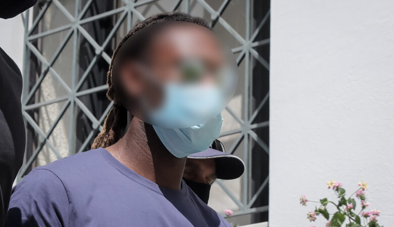 Υπόθεση Σεμέδο: Ελεύθερος με όρους και ο Νιγηριανός μάνταζερ για τον ομαδικό βιασμό της 17χρονης