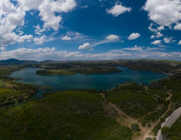 Πεζοπορίες στην Αττική: Αυτές είναι οι διαδρομές που θα σε μαγέψουν