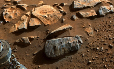 NASA: Μακρόχρονη έκθεση σε νερό «μαρτυρούν» τα πρώτα δύο πέτρινα δείγματα από τον Άρη