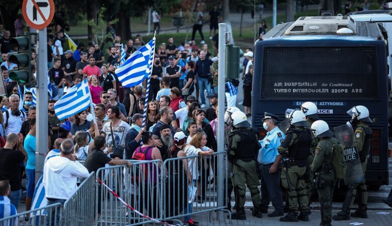 Ελεύθεροι οι συλληφθέντες για τα επεισόδια του Σαββάτου στη Θεσσαλονίκη
