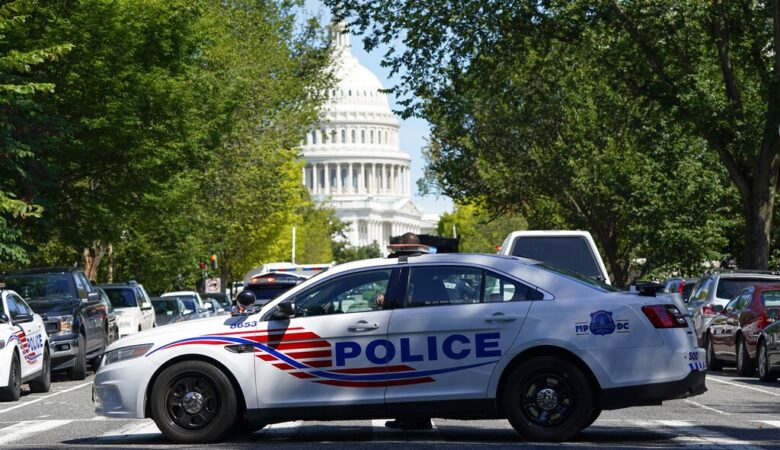 ΗΠΑ: Συνελήφθη 44χρονος με όπλα κοντά στην έδρα του Δημοκρατικού Κόμματος