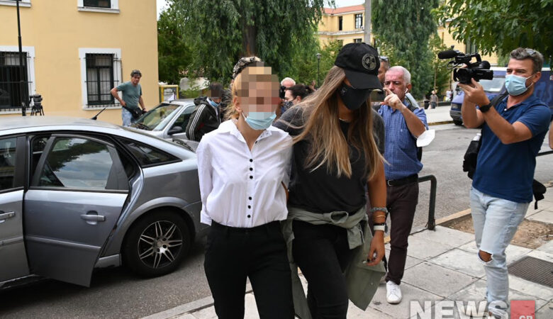 Έλενα Πολυχρονοπούλου: Τι λέει η μητέρα της 29χρονης για την εμπλοκή της στην υπόθεση της κοκαΐνης