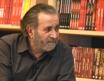 Λάκης Λαζόπουλος: «Μετά τον μπάρμπα-Στάθη, ο πόρνο-Στάθης»