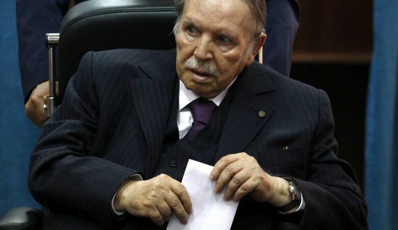 Αμπντελαζίζ Μπουτεφλίκα: Νεκρός ο πρώην πρόεδρος της Αλγερίας
