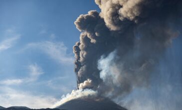 Ιταλία: Ξύπνησε και πάλι το ηφαίστειο της Αίτνας
