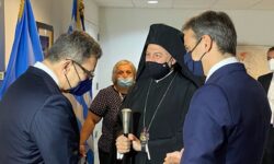 Συνάντηση Μητσοτάκη με τον Αρχιεπίσκοπο Αμερικής – «Προέχει η ενότητα του Ελληνισμού»