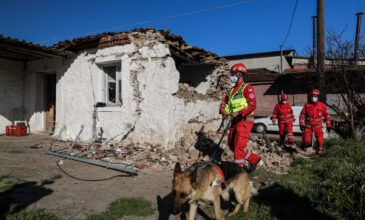 Ισχυρός σεισμός στην Κρήτη: Σωστικά συνεργεία με σκύλους και drones στο νησί – Ένας νεκρός – Σε εφαρμογή το σχέδιο «Εγκέλαδος»