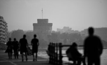 Κορονοϊός: «Καμπανάκι» ειδικών για τη Βόρεια Ελλάδα – Οι παράγοντες που θα οδηγήσουν σε καθολικό lockdown