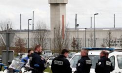 Γαλλία: Ομηρία φρουρού σε φυλακή υψίστης ασφαλείας από κρατούμενο
