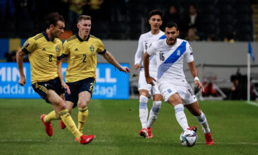 Προκριματικά Μουντιάλ: Αμυδρές ελπίδες πρόκρισης η Εθνική μετά την ήττα με 2-0 στη Σουηδία