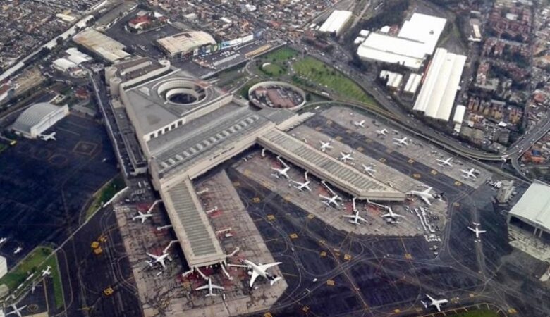 Πυροβολισμοί με τραυματίες έξω από το διεθνές αεροδρόμιο του Μεξικού