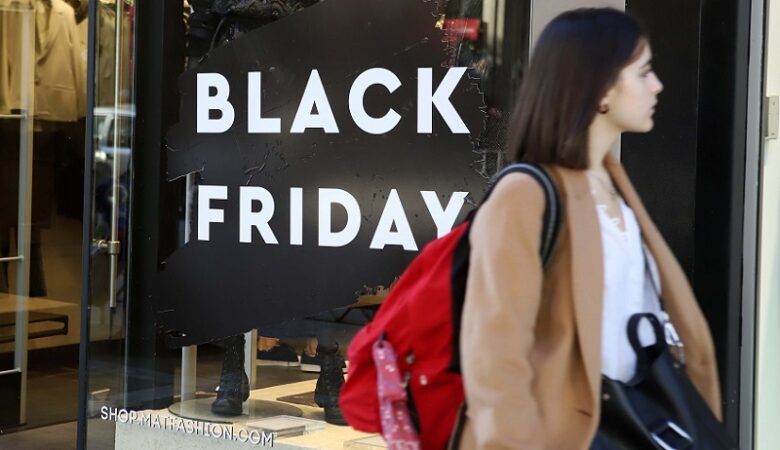 Black Friday: Στα ίδια επίπεδα με πέρυσι κινήθηκαν οι πωλήσεις