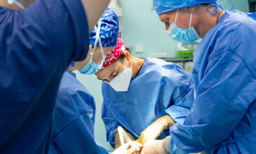 Θερμή η ανταπόκριση της ιατρικής κοινότητας στο διήμερο εκπαιδευτικό σεμινάριο χειρουργικής των κηλών του NoDe Institute