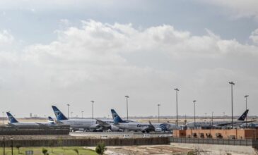 Θρίλερ με αιγυπτιακό αεροσκάφος: Εξέπεμψε σήμα κινδύνου και επέστρεψε στο Κάιρο μετά από μία ώρα