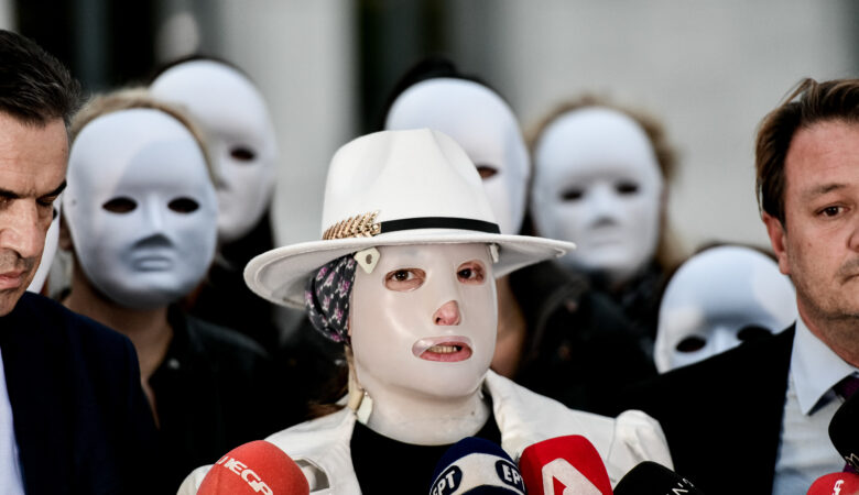 Ιωάννα Παλιοσπύρου: Βγάζει την μάσκα και αποκαλύπτει για πρώτη φορά το πρόσωπο της