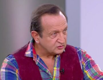 Ο Σπύρος Μπιμπίλας για τα «χτυπήματα που είχε δεχθεί από τον Πέτρο Φιλιππίδη»