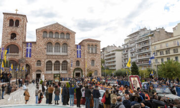 Θεσσαλονίκη: Εισαγγελική παρέμβαση για τον ιερέα που έβαζε πιστούς στον Αγ. Δημήτριο χωρίς μάσκα