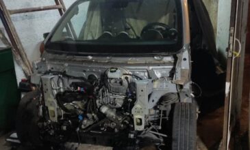Εξαρθρώθηκε συμμορία που έκλεβε αυτοκίνητα και μοτοσικλέτες στην Αττική