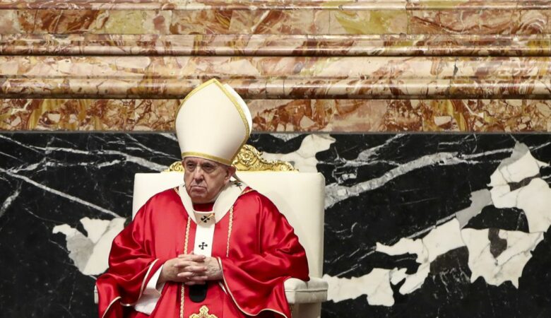 Ο Πάπας Φραγκίσκος διόρισε την πρώτη γυναίκα στην ηγεσία της Αγίας Έδρας