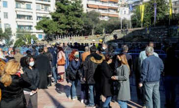 Κορονοϊός: Η χώρα στο 4ο κύμα της πανδημίας – Οι αιτίες για την «έκρηξη» των κρουσμάτων
