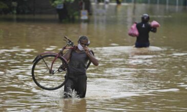 Τουλάχιστον 25 νεκροί σε Σρι Λάνκα και Ινδία από σφοδρές βροχοπτώσεις