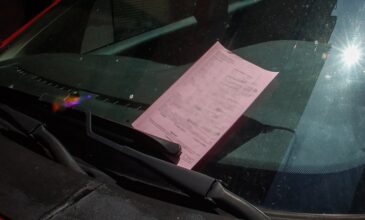 Θεσσαλονίκη: Πολίτες λαμβάνουν κλήσεις για παράνομη στάθμευση από το 1998