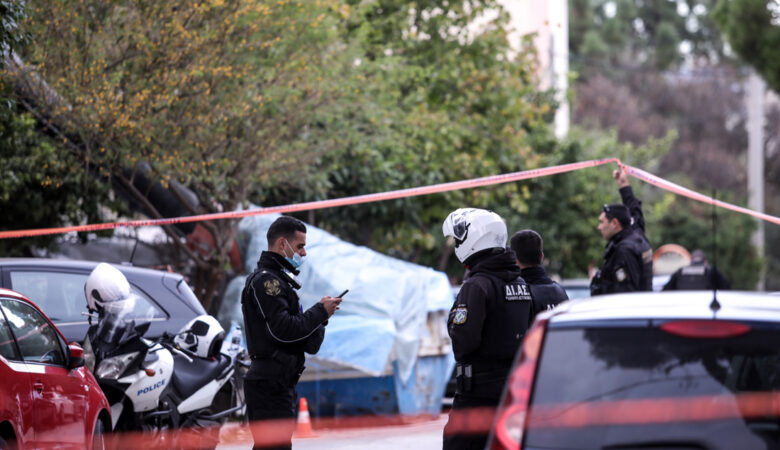 Συναγερμός στο Χαλάνδρι: Γυναίκα πυροβόλησε και τραυμάτισε σοβαρά άνδρα