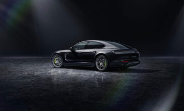 Η νέα Porsche Panamera Platinum Edition με το αυξημένο μεταξόνιο