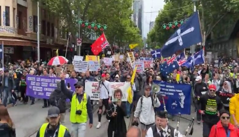 Αυστραλία: Μαζική διαδήλωση αντιεμβολιαστών στη Μελβούρνη