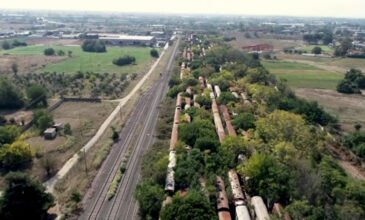 Ένα ταξίδι σε ένα από τα μεγαλύτερα «νεκροταφεία» τρένων στον κόσμο