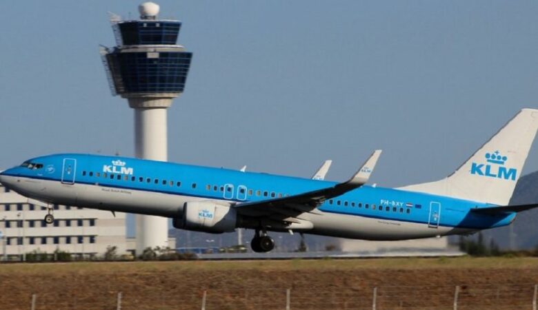 Ολλανδία – κορονοϊός: 61 επιβάτες σε πτήσεις από Νότια Αφρική έχουν μολυνθεί – Εξετάζεται αν είναι η μετάλλαξη Όμικρον