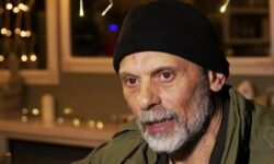 Τζώνυ Θεοδωρίδης: Μου χρωστάνε χρήματα από το 2002 για την «Λάμψη»
