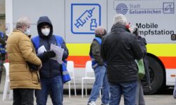Κορονοϊός: Η Γερμανία πήρε την έγκριση της Κομισιόν για την προμήθεια 35 εκατ. εμβολίων