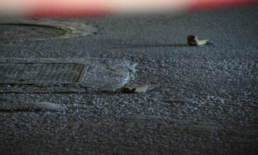 «Χτύπημα» της μαφίας: Πυροβολισμοί στη Γλυφάδα με έναν τραυματία – Οι πρώτες εικόνες του News από το σημείο