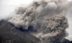 Ιταλία: Σεισμός με τσουνάμι 1,5 μέτρου στο νησί Στρόμπολι