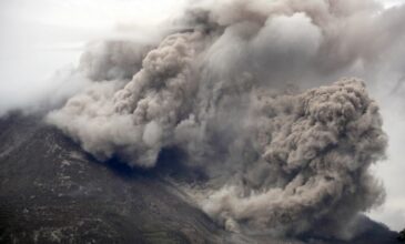Περού: Σε κατάσταση έκτακτης ανάγκης μετά το «ξύπνημα» του ηφαιστείου Ούμπινας