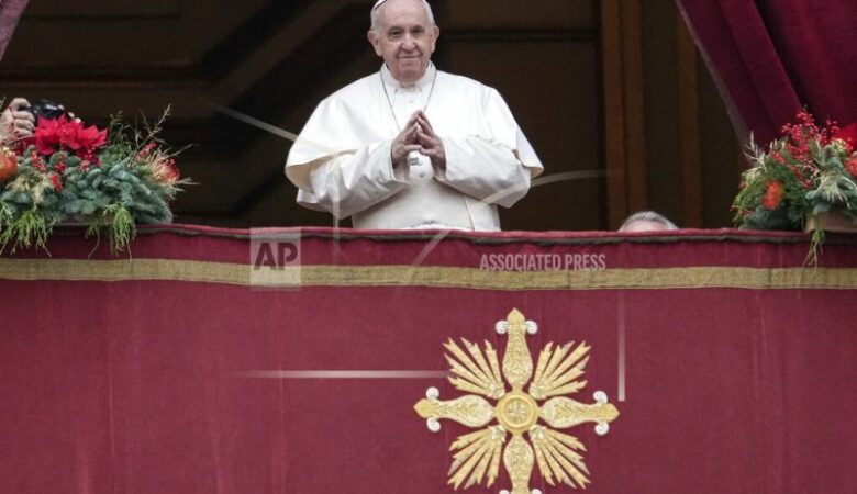Το χριστουγεννιάτικο μήνυμα του πάπα Φραγκίσκου: «Σε αυτούς τους καιρούς της πανδημίας…»