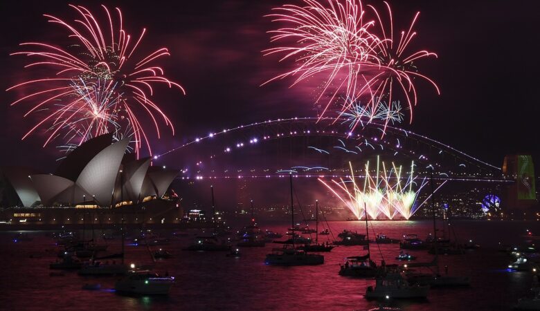 Θεαματική υποδοχή του 2022 σε Αυστραλία και Νέα Ζηλανδία