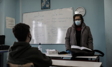 Κορονοϊός – Μαγιορκίνης: Δεν υπάρχει ιδιαίτερη πίεση για να επιστρέψουν οι μάσκες στα σχολεία