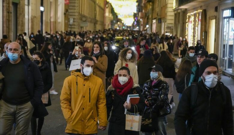 Κορονοϊός: Από αύριο σε ισχύ το σούπερ πράσινο πάσο για τους άνω των 50 ετών στην Ιταλία
